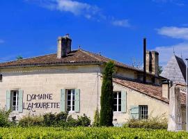 Domaine L'Amourette, familjehotell i Tizac-de-Curton