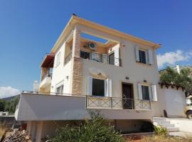 Rural 3-bedroom house Kalamata، مكان عطلات للإيجار في كالاماتا