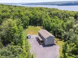 Escape to NY Wine Country and Close to Ithaca