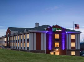 Holiday Inn Express & Suites East Greenbush Albany-Skyline an IHG Hotel – tani hotel w mieście Glenmont