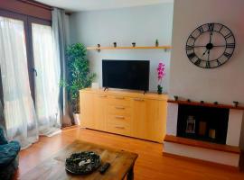 Apartamento Diezcapanas、ビリャヌアのホテル