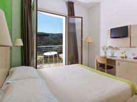 De Maria House, hotel a SantʼAgata sui Due Golfi