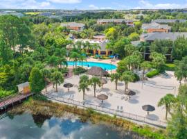 Cristina's Tropical Villa/ Just minutes from Disney!, hotel com spa em Kissimmee