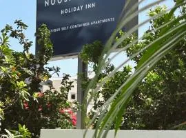 Noosa Parade Holiday Inn
