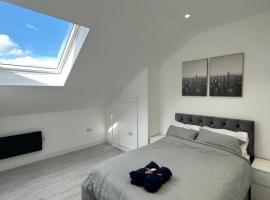 Modern London Apartment near Tottenham Stadium, hotel en Londres
