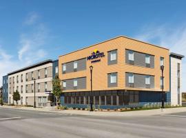 Microtel Inn & Suites by Wyndham Lachute, hotel in Lachute