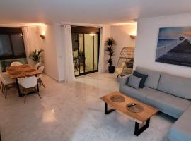 Luxury apartment in the heart of Moraira & 200mtrs from the sea, căn hộ ở Moraira