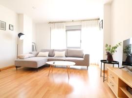 Espectacular vivienda con piscina climatizada, hotel i Castellón de la Plana