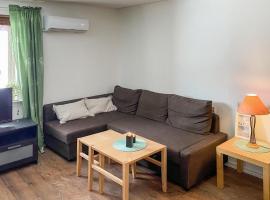 Nice Apartment In Sommen With Wifi And 1 Bedrooms, hotel com estacionamento em Sommen