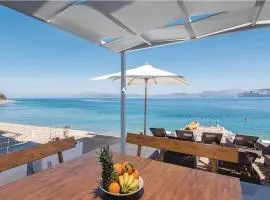 Apartment ARGO on the beach