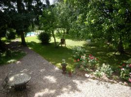 Phèdre en Saône, pet-friendly hotel in Genouilleux