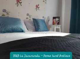 Domo La Jacaranda