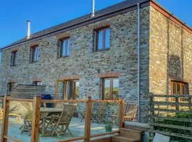 Kestrel, 19 Dartmouth Green