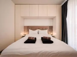 Alma 163 - Pool by N10