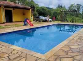 Recanto Sale, hotel with pools in Salesópolis
