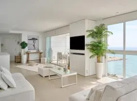 Luxury Apartment on the Beach