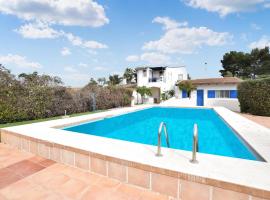 Nice Home In Vittoria With Outdoor Swimming Pool, Wifi And 2 Bedrooms, hotel v mestu Vittoria