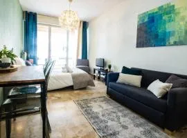 Reve de Jade devant le canal