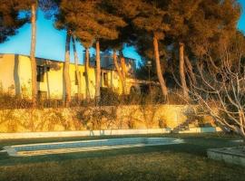 Hotel Rural Castillo de Biar Finca FANECAES โรงแรมที่มีสระว่ายน้ำในบิยาร์