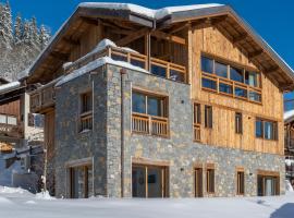 Chalet Carmen، فندق في لي جيه