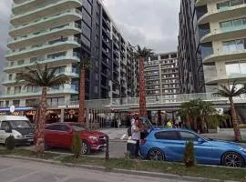 MAMAIA NORD RESORT langa MARE