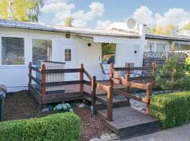 Two-Bedroom Holiday Home In Middelhagen