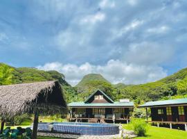 Te Fare Manulani, hotel cerca de Port d' Uturoa, Uturoa