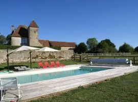 Charmante maison du XVe avec piscine, jardin et terrasse en lisière de la forêt de Tronçais - FR-1-489-217