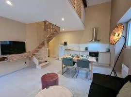 Charmante maison à Angoulême, cour privée, proche parc et bus, accueil bébé, Wifi, animaux acceptés - FR-1-653-230