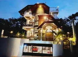 El Castillo Bed and Breakfast