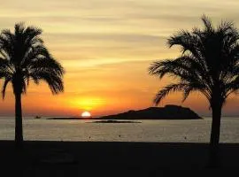 Las Marinicas -Primera línea de la playa-