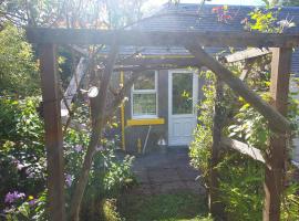 BARHOLM CROFT Holiday Cottage, apartment in Creetown