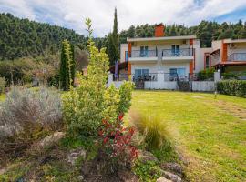 Thalia Vourvourou Maisonette by RentalsPro Services - Vourvourou Halkidiki, hotel v destinaci Vourvourou