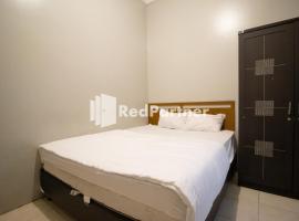 De Kost Solo Mitra RedDoorz, hotel poblíž Letiště Adisumarmo - SOC, Solo