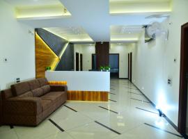 RK COMFORTS, hotel i nærheden af Bangalore Internationale Messecenter - BIEC, Bangalore