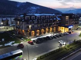 Hotel Club Bucovina Resort & Spa、グラ・フモルルイのホテル