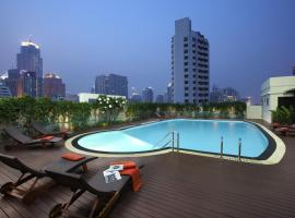 Lohas Residences Sukhumvit 2, holiday rental in Bangkok