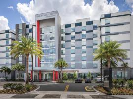 Viesnīca TownePlace Suites By Marriott Orlando Southwest Near Universal Orlando, netālu no apskates objekta tematiskais parks Universal Studios Orlando