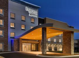 Fairfield Inn & Suites by Marriott Boulder Longmont, מלון בלונגמונט