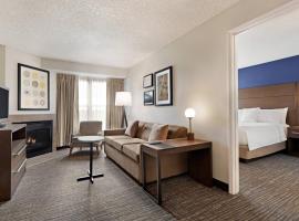 Residence Inn by Marriott Roseville, hotel in Roseville