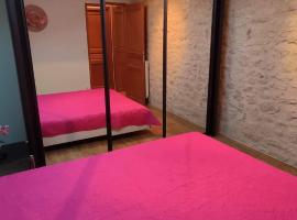 Appartement Victoria, hotell med parkering i Sauzet