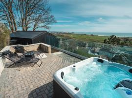 Priory Bay Escapes - Visum, hotel with jacuzzis in Tenby