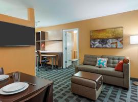TownePlace Suites Savannah Midtown, hotel in Savannah