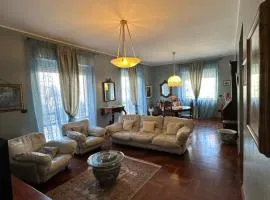 Mamma Mary Apartment