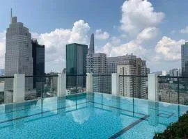 De Lux Central Studio next Hyatt ,Opera House ,Benthanh ,Pool,Gym