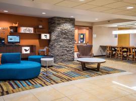 Fairfield Inn & Suites by Marriott Knoxville/East, hotel with pools in Knoxville