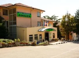 Ahilea Hotel - Free Pool Access