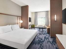 Fairfield Inn & Suites Tampa Riverview, hotel v destinaci Riverview
