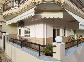 Bluebay Lux Apartment of Halkidiki, hotel with parking in Sozopoli