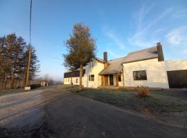 Au Natur'helpe, hotel with parking in Momignies